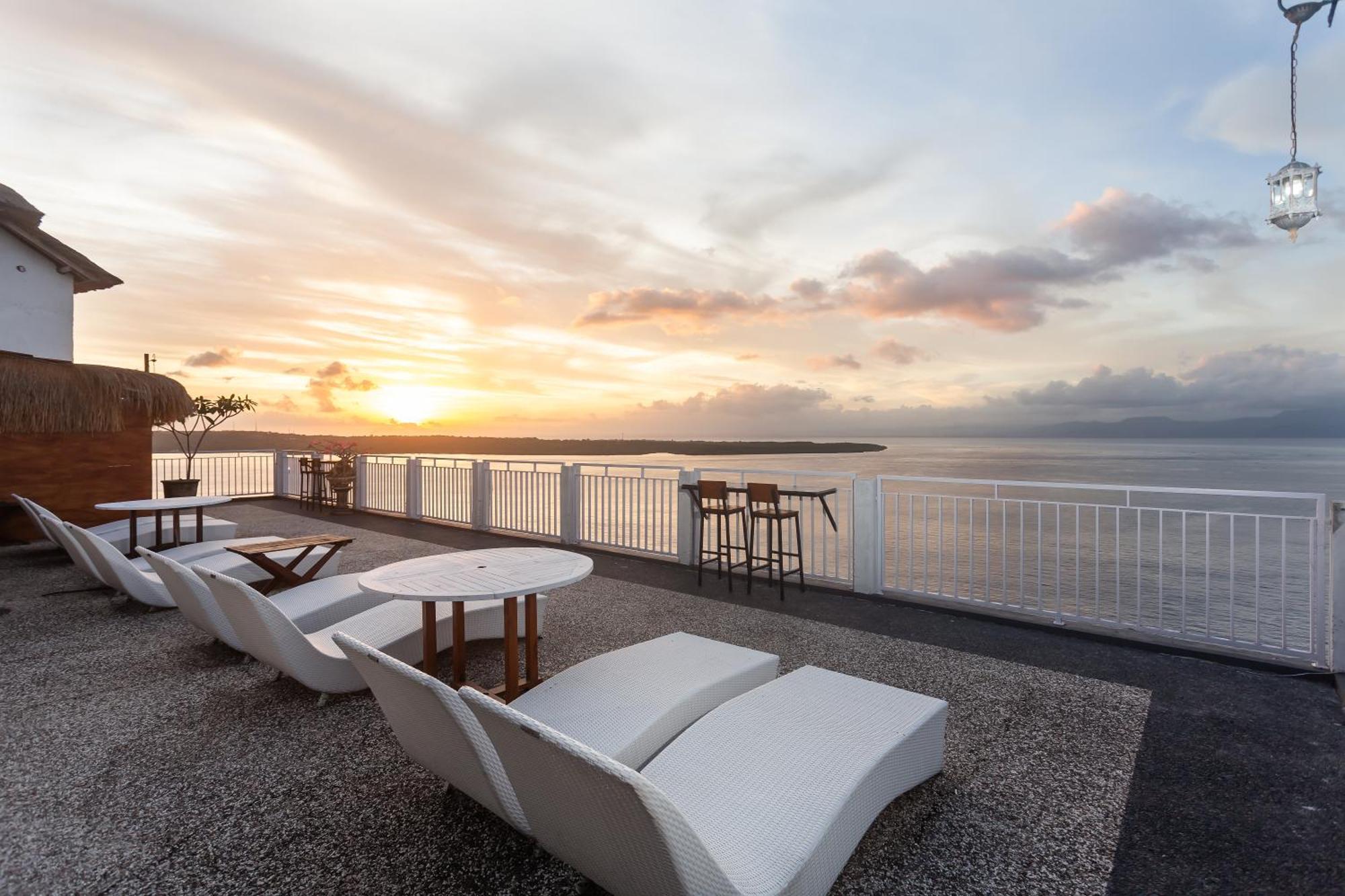Samuh Sunset Nusa Penida By Pramana Villas Toyapakeh Exterior photo
