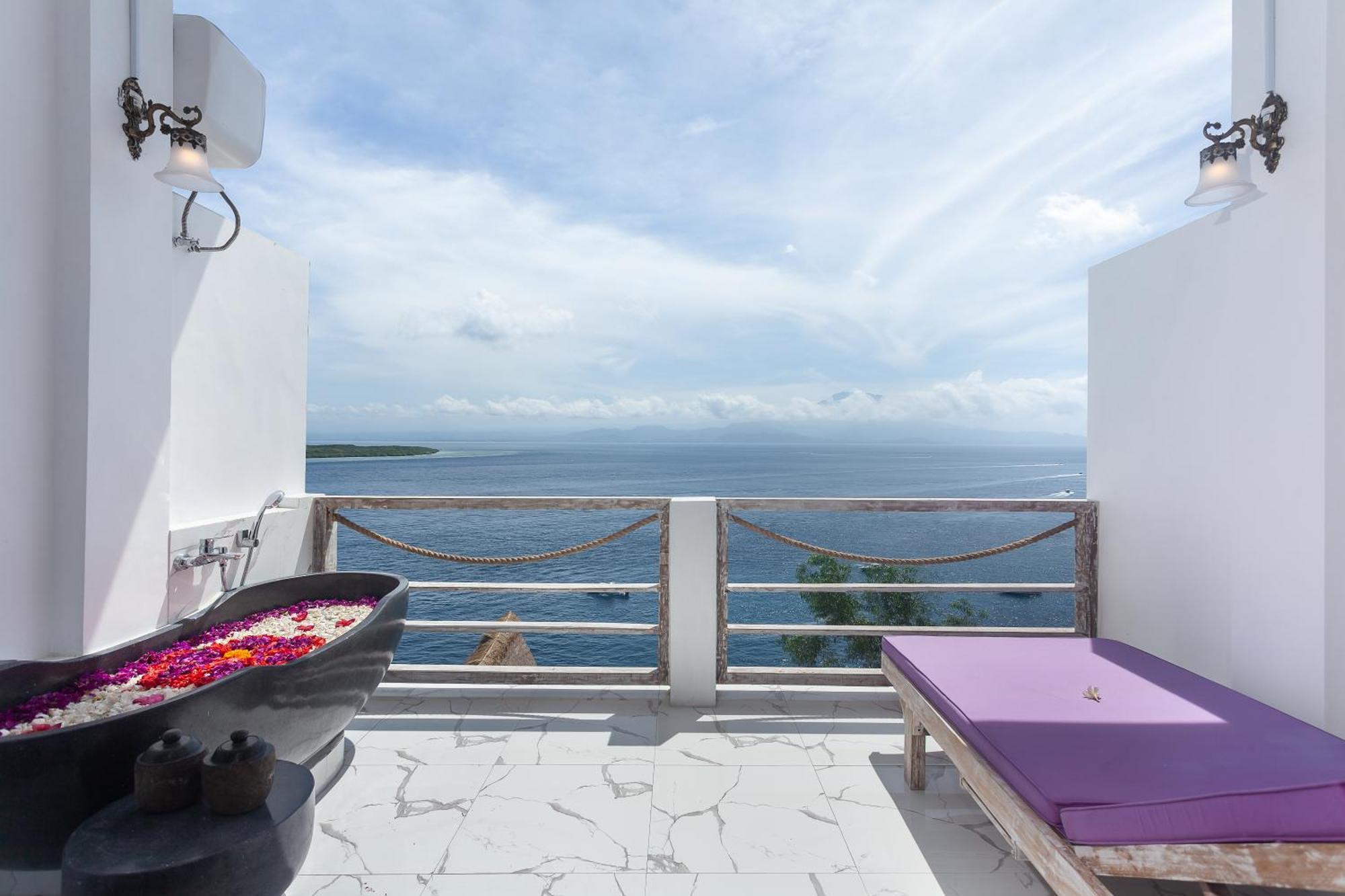 Samuh Sunset Nusa Penida By Pramana Villas Toyapakeh Exterior photo
